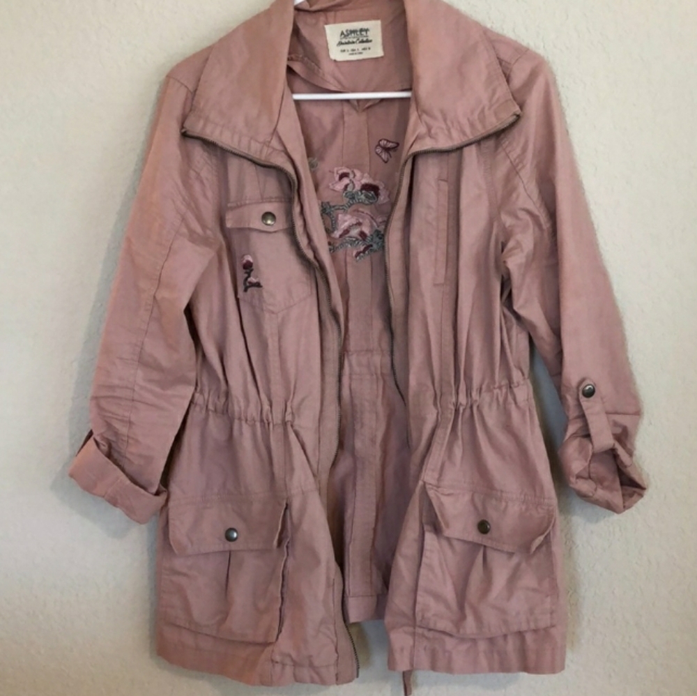 Ashley Pastel Pink Embroidered Utility Jacket - Picture 6 of 10